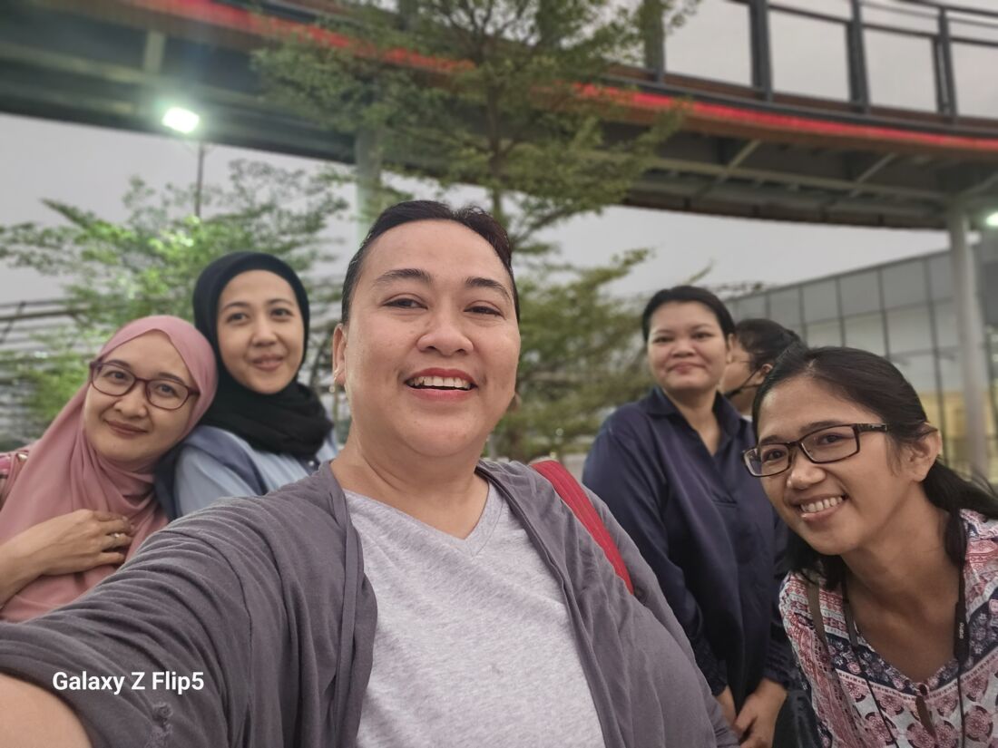 Hasil Foto Jernih Dari Kamera Galaxy Z Flip5, Momen Sore Sampai Malam 6 Kamera Galaxy Z Flip5