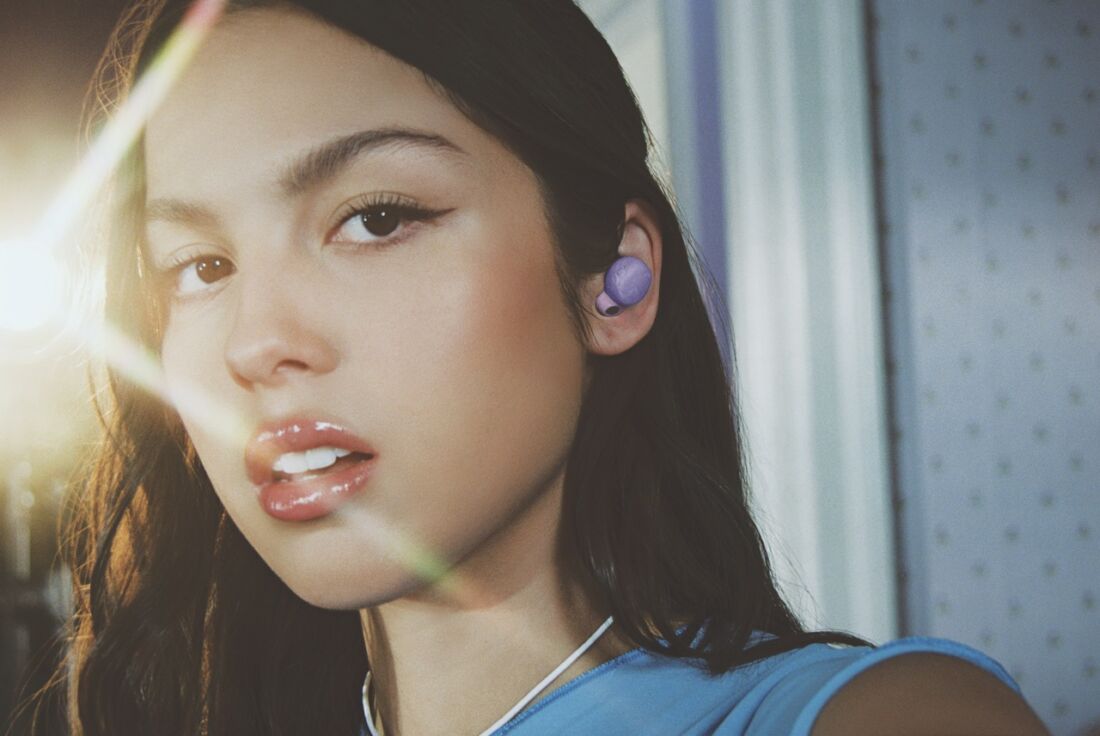Intip Linkbuds S X Olivia Rodrigo Hasil Rancangan Pelantun Guts 4 Linkbuds S X Olivia Rodrigo
