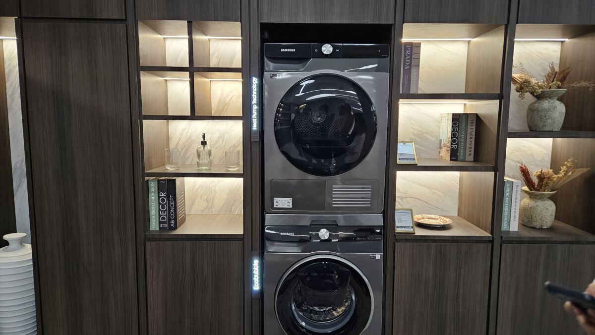 Samsung Experience Lounge Perdana Hadir Di Pondok Indah Golf 6 Samsung Experience Lounge
