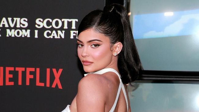The Kardashian Bisa Bikin Negara Sendiri, Kalahkan China Dan India 7 The Kardashian