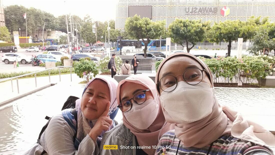 Hasil Foto Pakai Kamera Realme 10 Pro 5G Coca Cola Edition 10 Kamera Realme 10 Pro 5G Coca Cola Edition