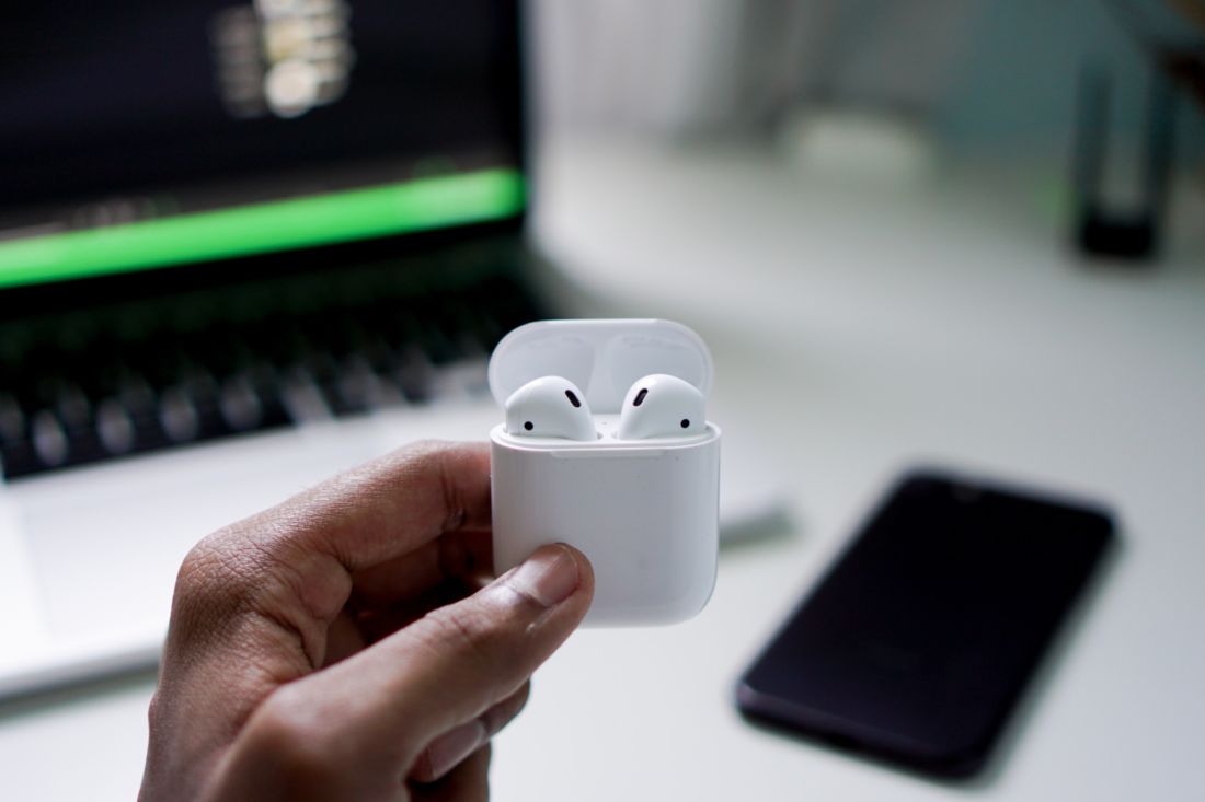 Ikuti Tips Dan Cara Ini Untuk Membersihkan Airpods Dengan Benar 9 Membersihkan Airpods