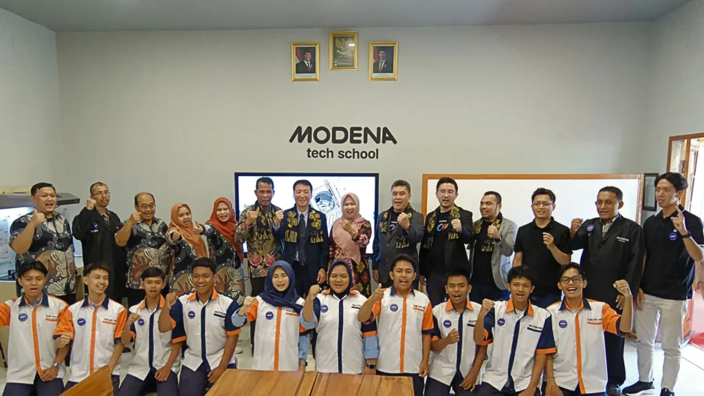 Modena Tech School Surabaya, Bikin Anak Smk Langsung Siap Kerja! 4 Modena Tech School
