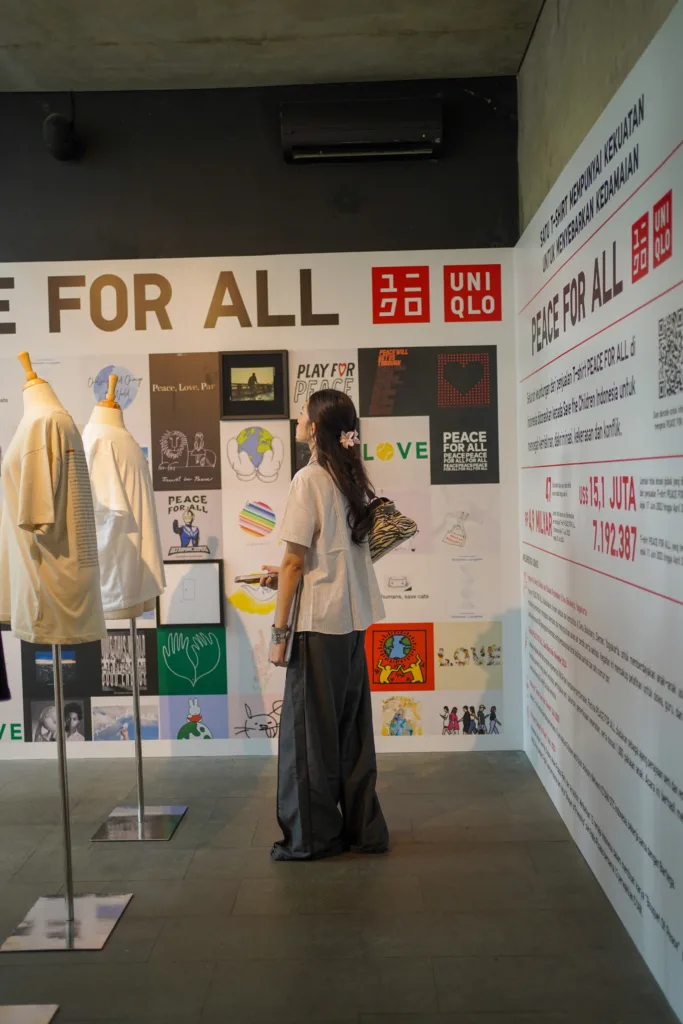 Uniqlo Bersama Save The Children Gaungkan Perdamaian Lewat T-Shirt 5 Uniqlo Peace For All 5