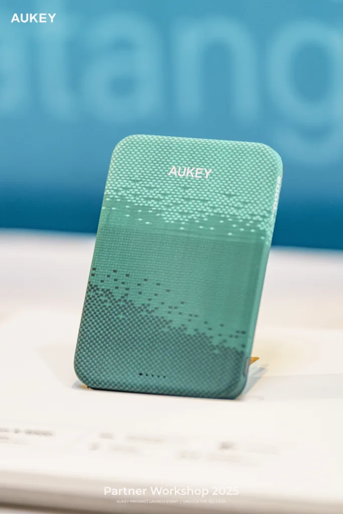 Aukey Luncurkan Magfusion Qi2.2 Series: Wireless Charging 25W Super Efisien Untuk Iphone &Amp; Samsung Flagship 6 Magfusion Qi2.2 3 1