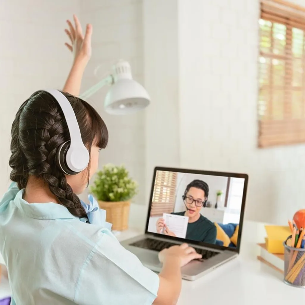 Tips Memilih Headphone Sesuai Aktivitas 4 Img 1835