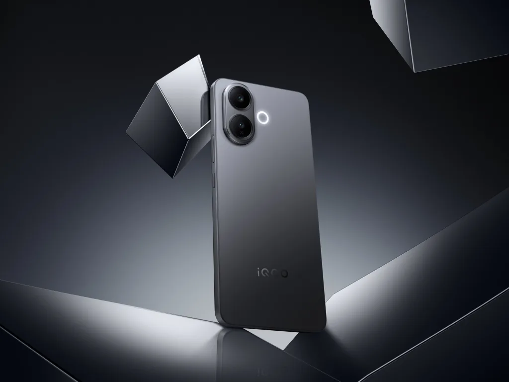Iqoo Zr10 5G Debut Di Ri, Performa Kencang Dengan Baterai 6500Mah 4 iQOO ZR10 5G