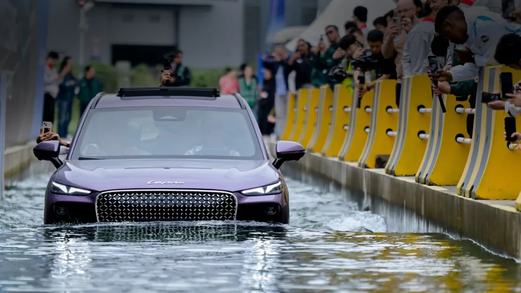 Mengenal Teknologi Lex Platform Di Mobil Suv Lepas L8 4 Lepas L8