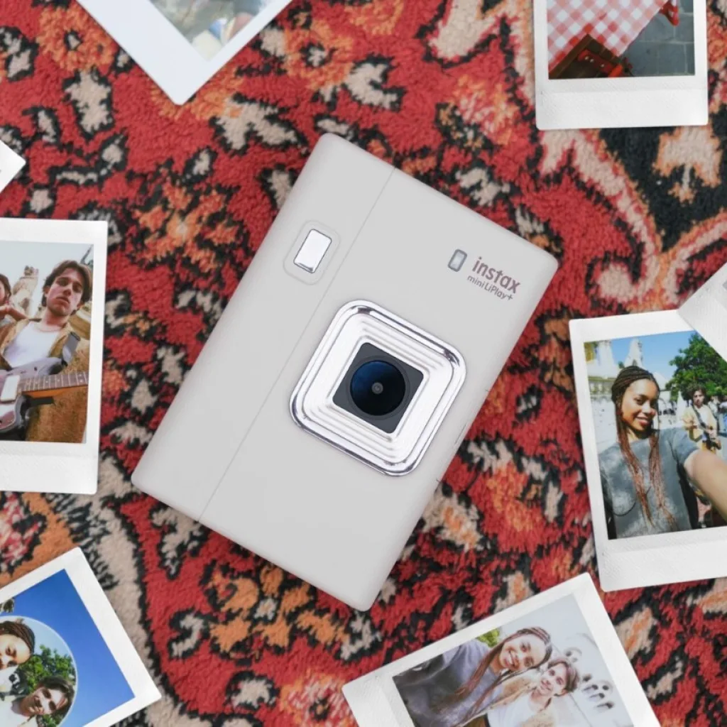 Fujifilm Hadirkan Instax Mini Liplay+™: Kamera Instan Hybrid Canggih Dengan Fitur Audio Dan Desain Premium 4 Whatsapp Image 2025 11 07 At 11.38.50 Am