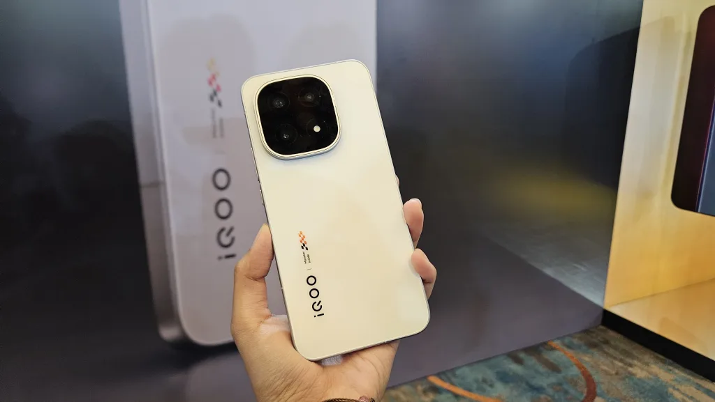 Iqoo 15 Debut Di Ri, Hp Gaming Pertama Di Ri Pakai Snapdragon 8 Elite Gen 5 7 iQOO 15
