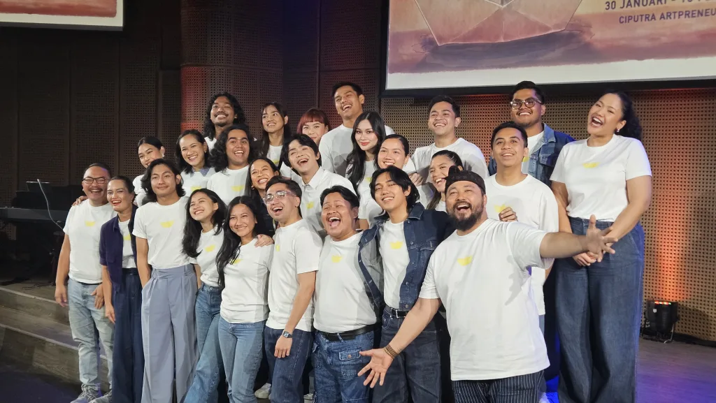 Musikal Perahu Kertas Hidupkan Karakter Dari Novel Dee Lestari 4 Musikal Perahu Kertas
