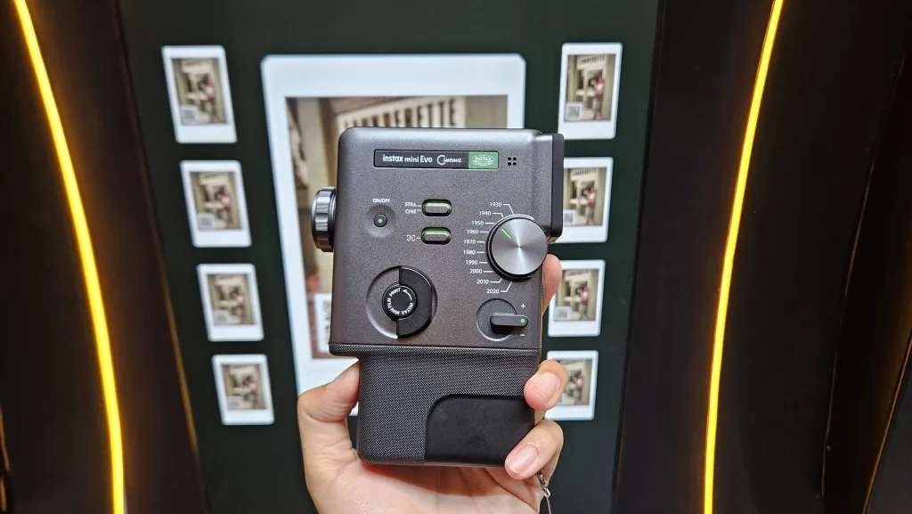 Instax Mini Evo Cinema Mendarat Di Ri, Bawa 10 Filter Vintage 7 Instax Mini Evo Cinema