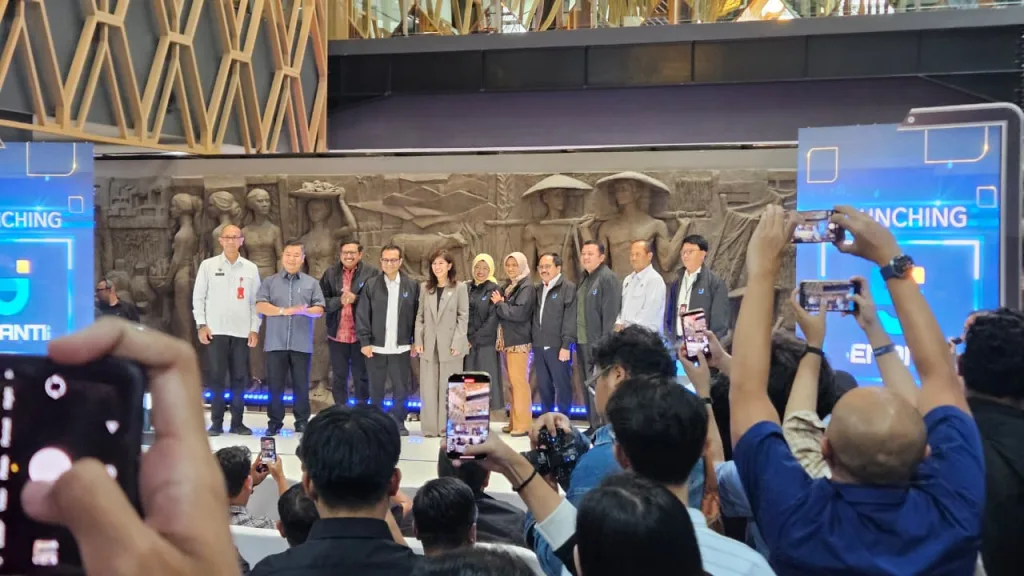 Ri Terapkan Aturan Registrasi Nomor Baru Pakai Biometrik 4 Biometrik