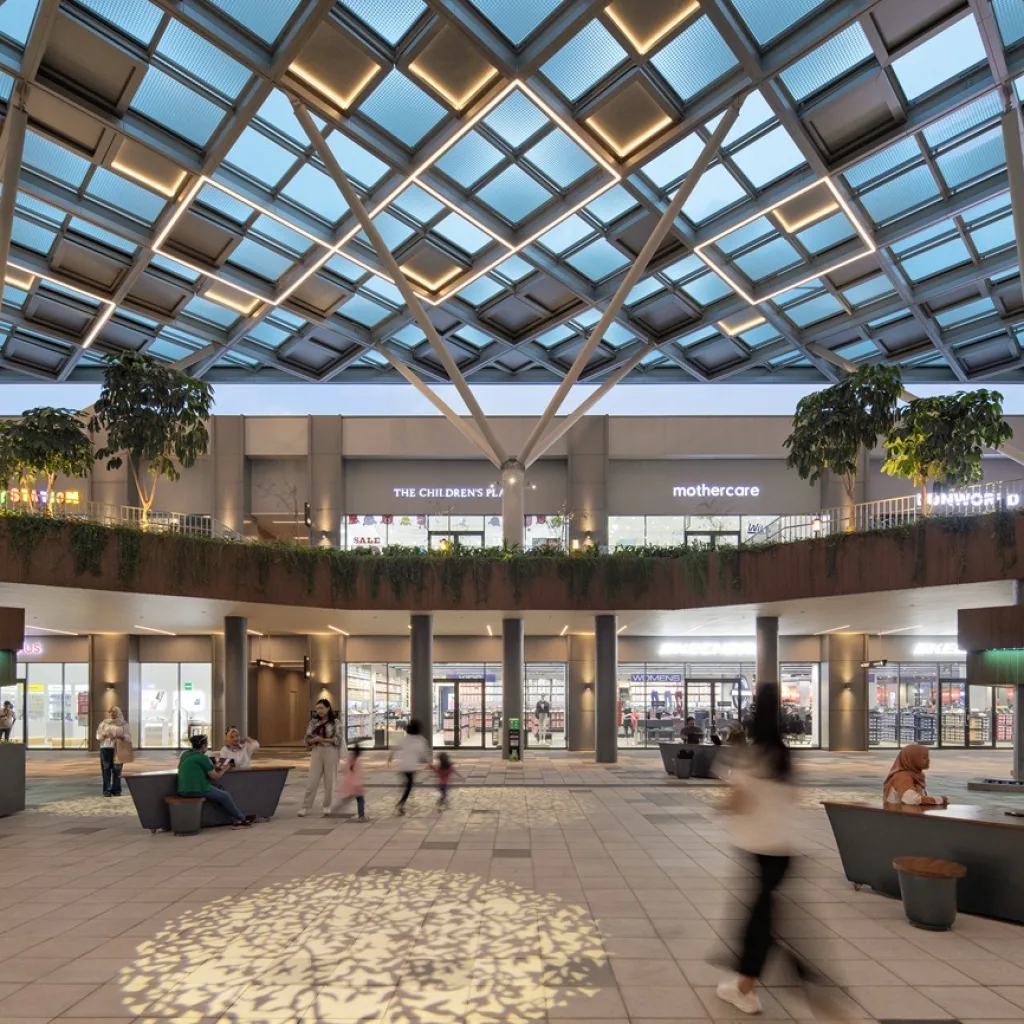 Grand Outlet Karawang, Alternatif Baru Belanja Brand Original 4 Img 5360