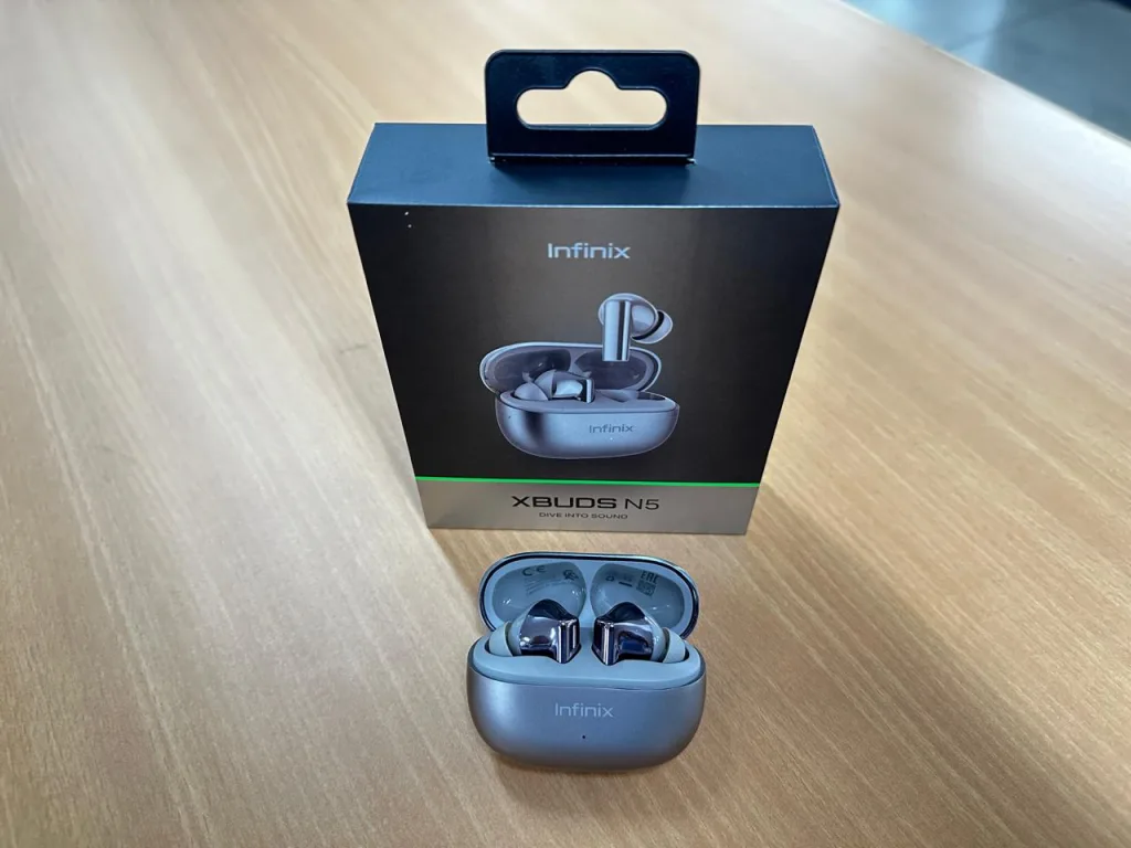 Infinix Xwatch H5 Pro Dan Xbuds N5 Bikin Smart Ootd Kamu Tiap Hari! 6 Inifnix XBuds N5