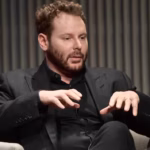 Ko8B0C Sean Parker