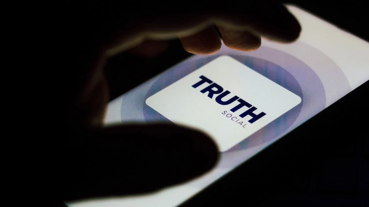 Mengenal Platform Truth Social
