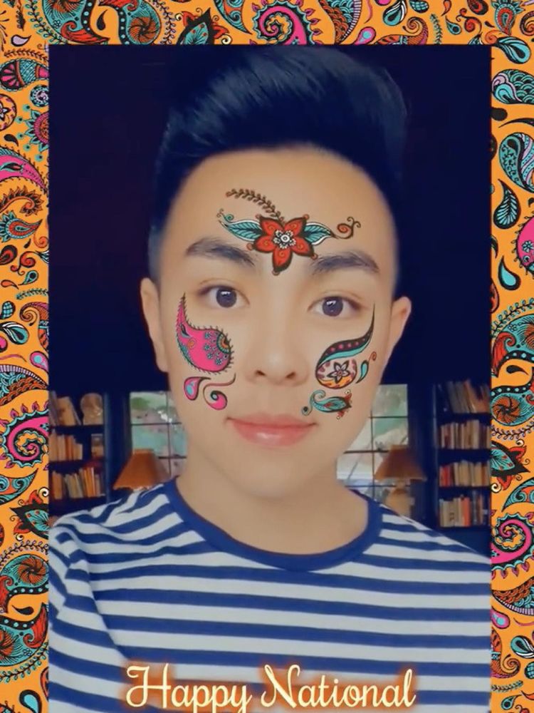 Lensa Batik