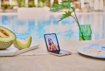 Samsung Galaxy Z Flip 3 'Penemuan' Terbaik 2021 Versi Time