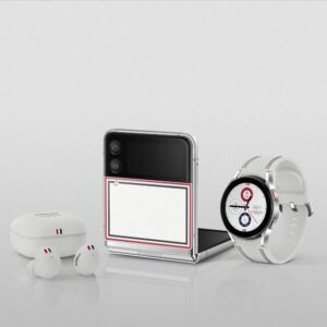 06 008 Thom Browne 3Rd Edition Zflip3 Product Family 1X1 Rgb 210726 H