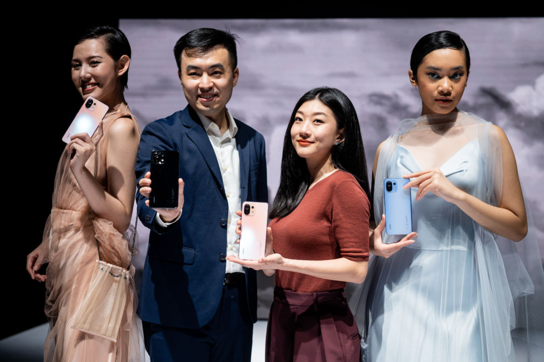 Smartphone Mi 11 Ultra Resmi Diluncurkan