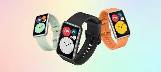 Huawei A Un Nouveau Bracelet Connecté Fitness En Préparation, Le Huawei Watch Fit. Son Rendu Et Ses Spécifications Ont Été Divulgués En Ligne Pour La Première Fois. C'Est Une Nouvelle Approche Intéressante Sur L'Aspect Design Et Son Lancement Est Prévu En Septembre, Selon La Source ( Sudhanshu1414 ). Il Existe…