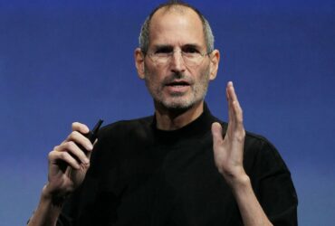 Sandal Birkenstocks Bekas Pakai Steve Jobs Dilelang Ratusan Juta