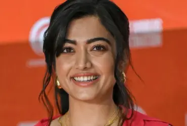 Aktris India Rashmika Mandanna Desak Perempuan Untuk Angkat Suara Soal Video Deepfake