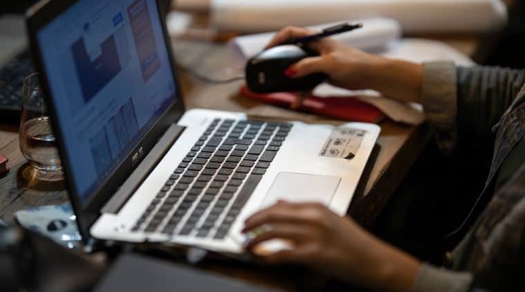 8 Tips Ini Bisa Hindari Pengurasan Baterai Laptop Kamu