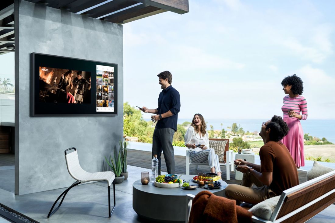 2020 The Terrace Lifestyle Image 2