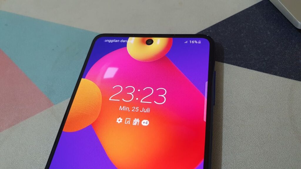 Samsung Galaxy M62