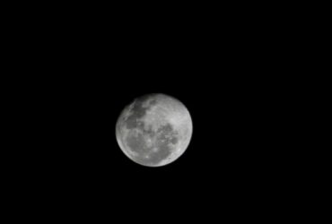 Foto Bulan Pakai Ai Di Samsung Galaxy S23 Ultra