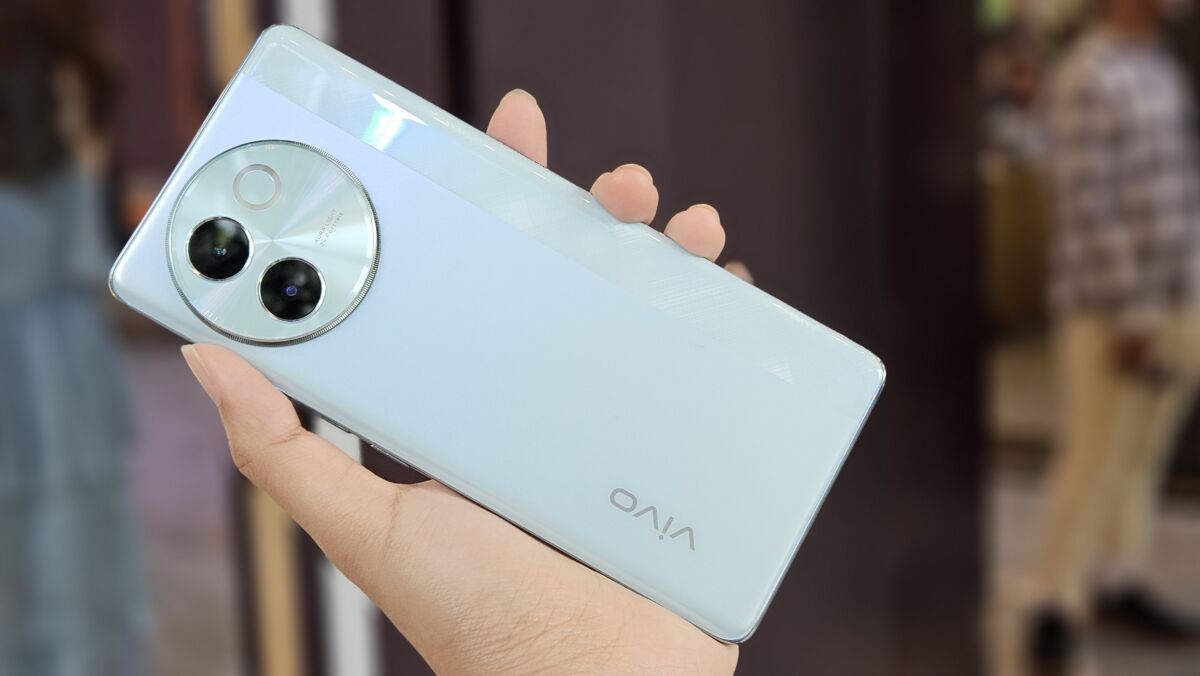 Vivo V30E