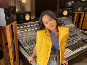 #Ngabuburitbarengtinder: Sheryl Sheinafia Dan Inez Kristanti Bagikan Kisah Mulai Hubungan Melalui Musik