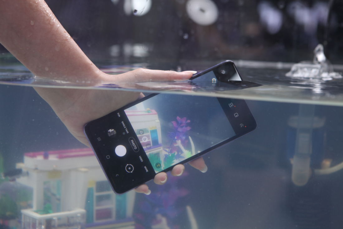 Kenalin Fitur Ip67 Dari Samsung Galaxy A72