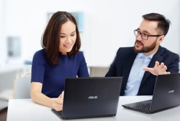 Laptop Bisnis Dengan Harga Terjangkau