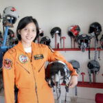 Letda Ajeng Tresna Jadi Pilot Pesawat Tempur Wanita Pertama Indonesia