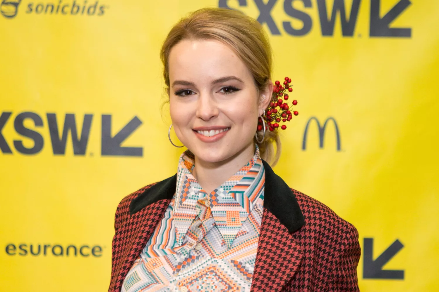 Bridgit Mendler 