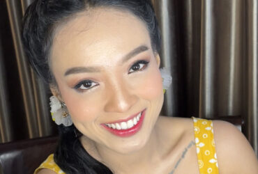 Brigitta Hardi Ngarep Smartphone Yang Punya Teknologi Hologram