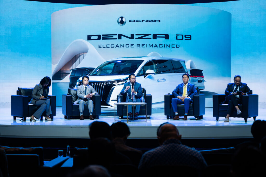 Denza Grand Launch 8