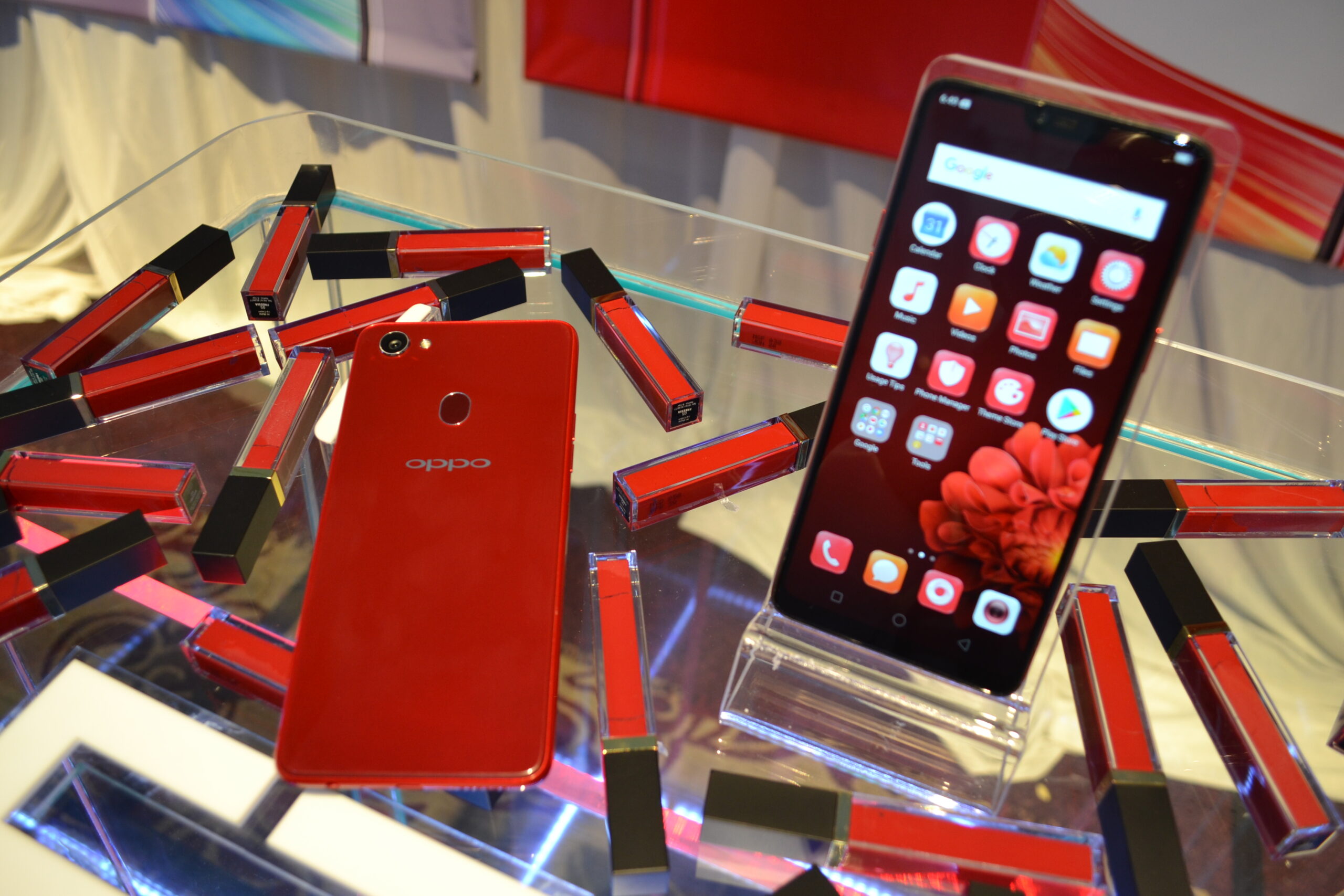 Oppo F7 Red
