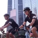 Momen Couple Riding Ala Dian Sastro Saat Sunrise Pakai Galaxy S21 Ultra 5G