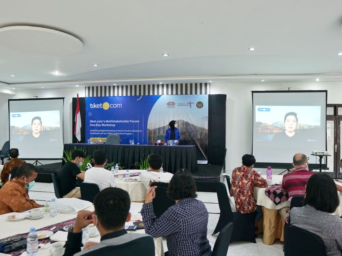 Hadirkan Forum Diskusi
