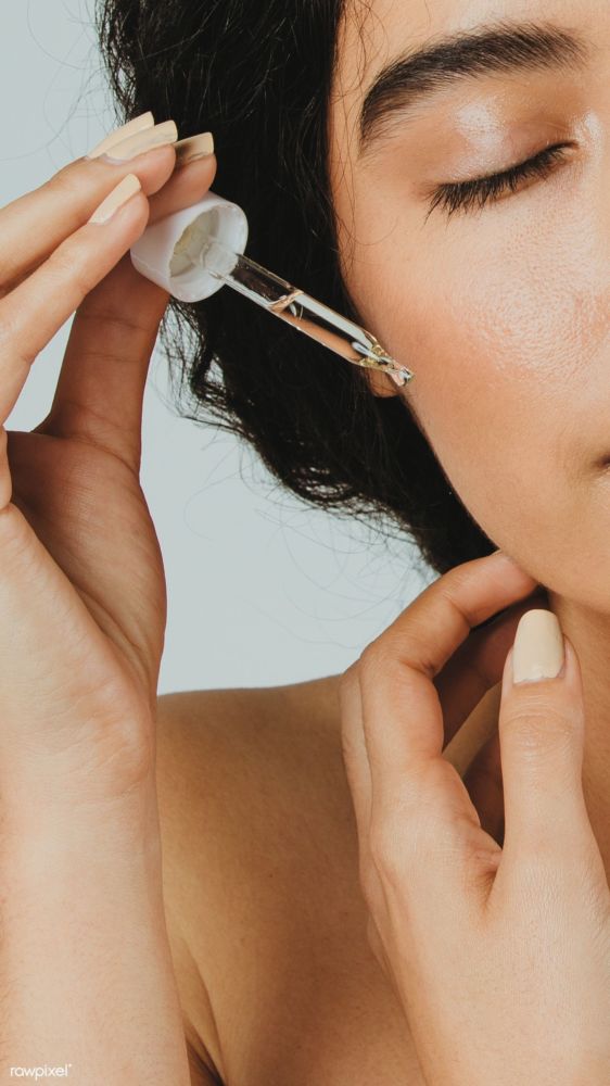 5 Rekomendasi Serum Vitamin C Terbaik Untuk Kulitmu