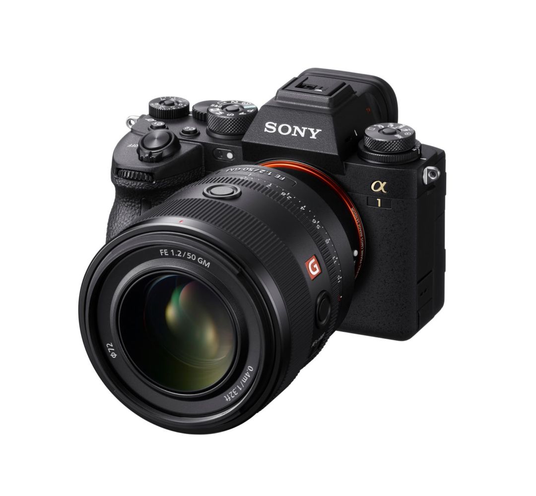Foto 2 Sel50F12Gm Dengan Kamera Alpha 1