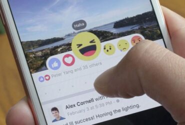 Care Reaction Facebook Bisa Kirim Pelukan Virtual Untuk Temanmu