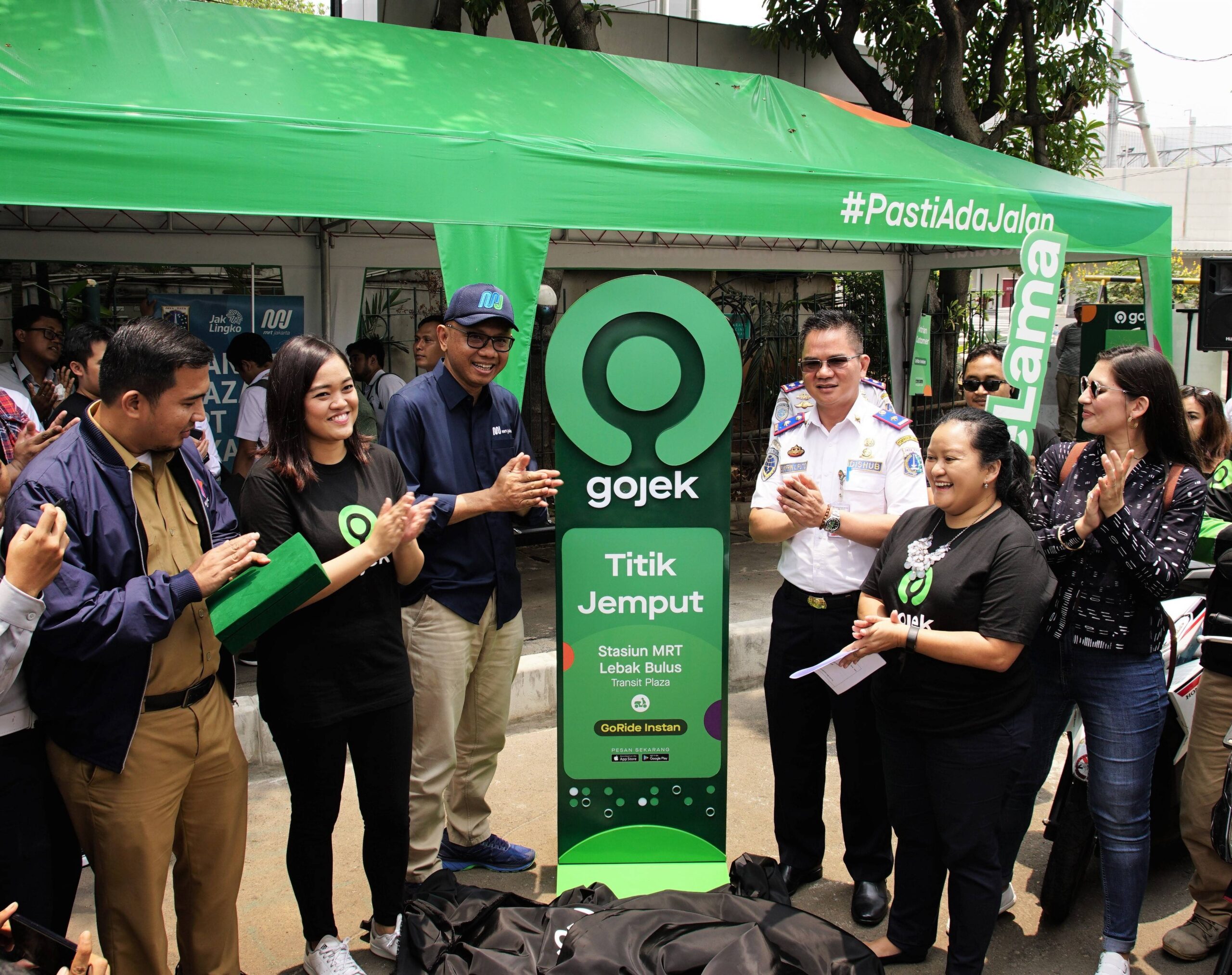Foto 1 Seremoni Peresiman Goride Instan Di Transit Plaza Mrtj Lebak Bulus Scaled 1