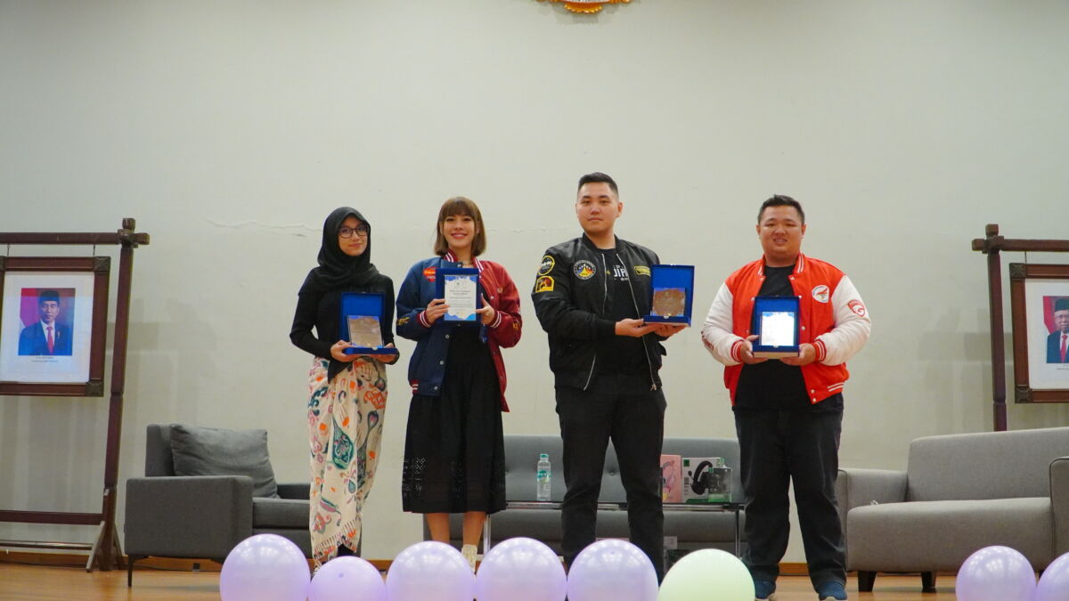 Unipin Hadir Di Ui Cyber Games