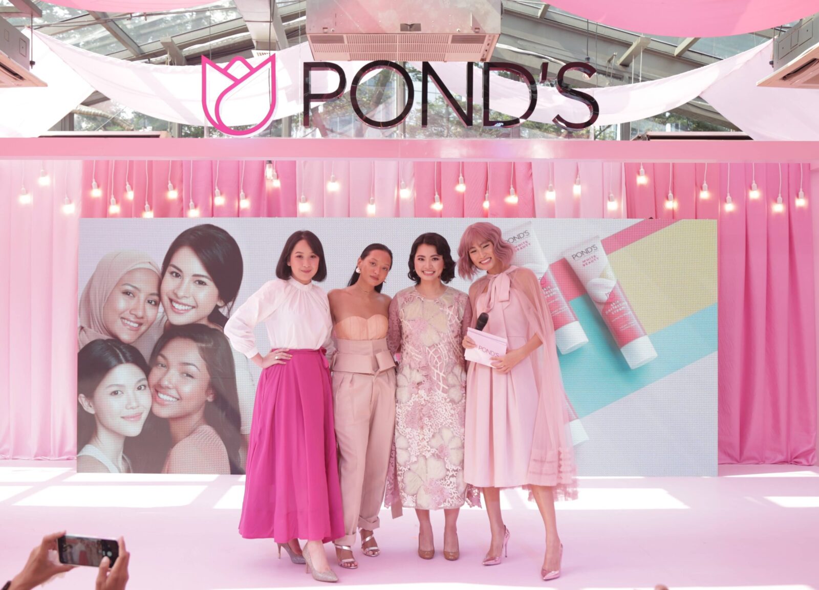Pond’s Skin Perfecting Cream