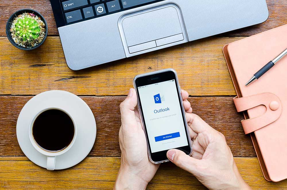 Microsoft Outlook For Ios Mungkinkan Pengguna Gunakan Suaramu Untuk Menulis Email